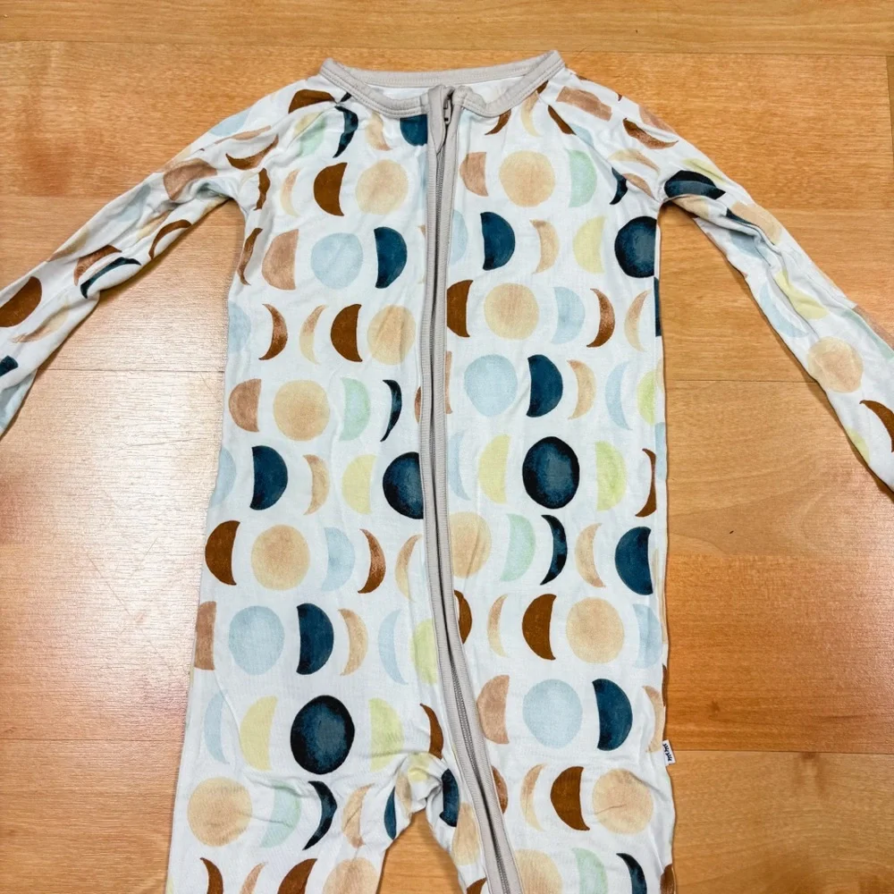 Little Sleepies Luna Neutral Zippy 1-Piece Bamboo Viscose Footie Pajama 18-24M